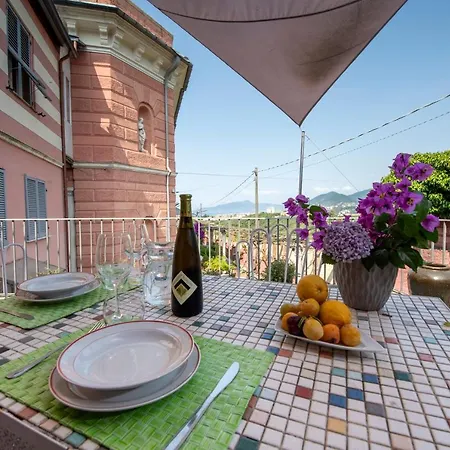 201 - In Villa, Giardino E Piscina Privata *