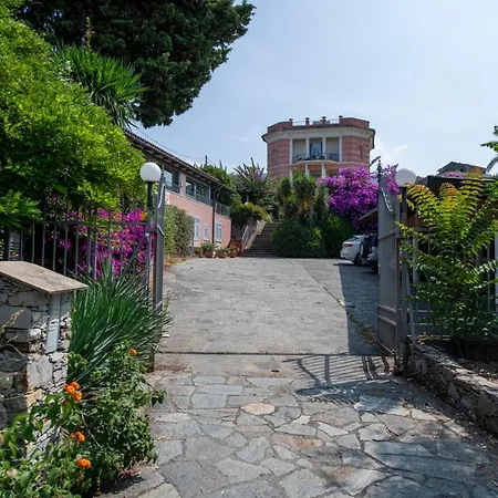 Apartmán 201 - In Villa, Giardino E Piscina Privata Lavagna
