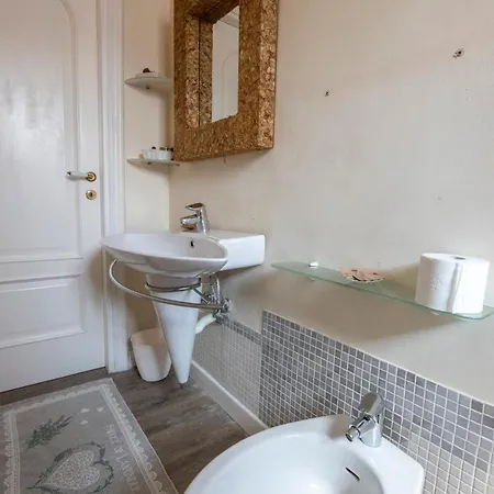 아파트 201 - In Villa, Giardino E Piscina Privata *